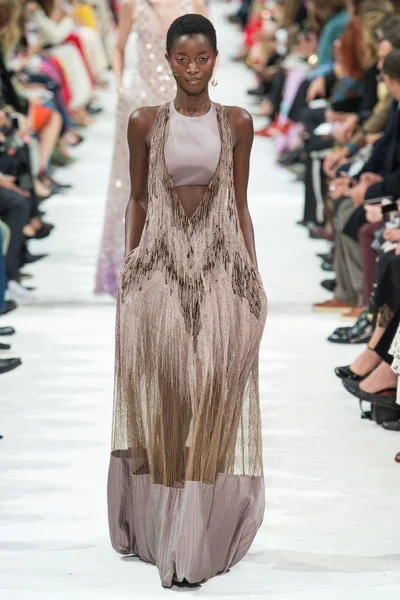 Look 67